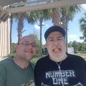 Meet your Posher, Johnathan